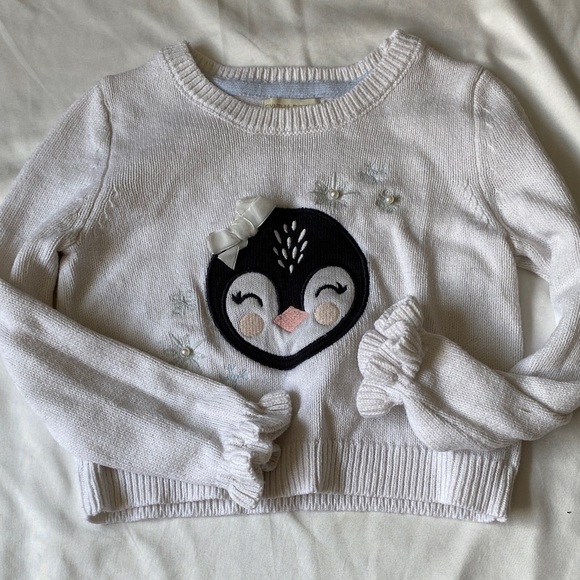 Adorable White Kids Sweater with Penguin Design - Picture 6 of 13
